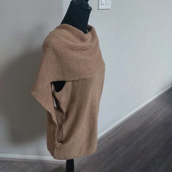 NWT CHICO'S Women's Camel Sleeveless with Cover-Up Sweater Size 3 US XL - Picture 8 of 9